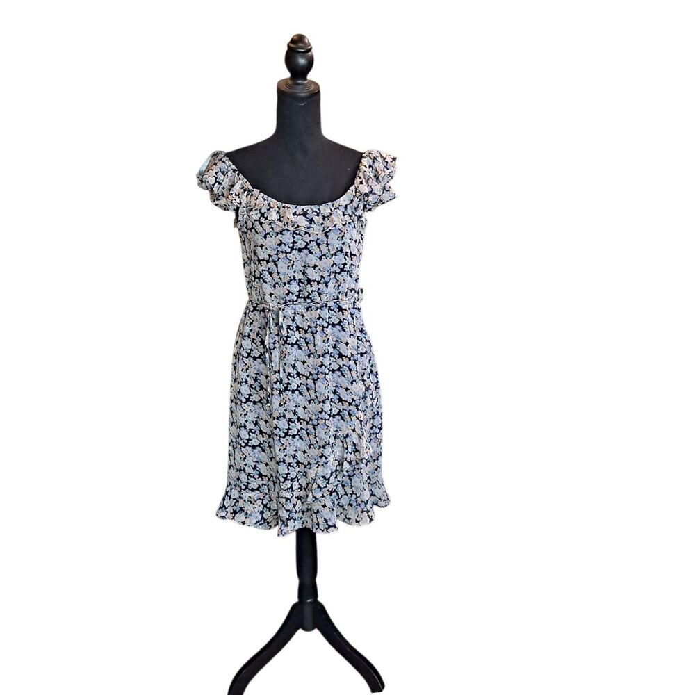 Liberty Love Floral Ruffle Mini Dress Juniors Sz M Scoop Neckline Elastic Waist